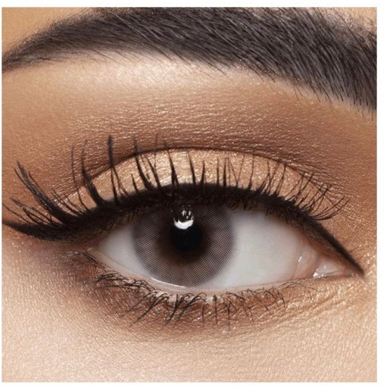 Colored contact lenses from Edict Azure from Anastasia